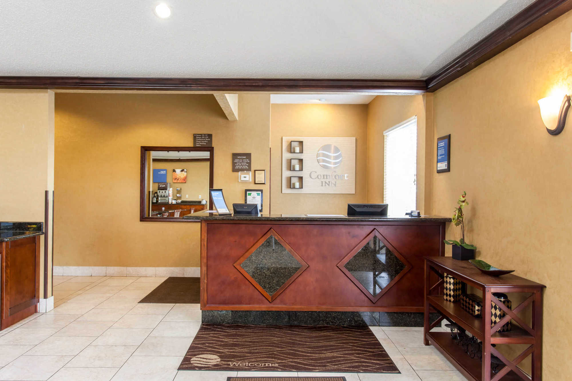 Quality Inn & Suites Seville Interiér fotografie